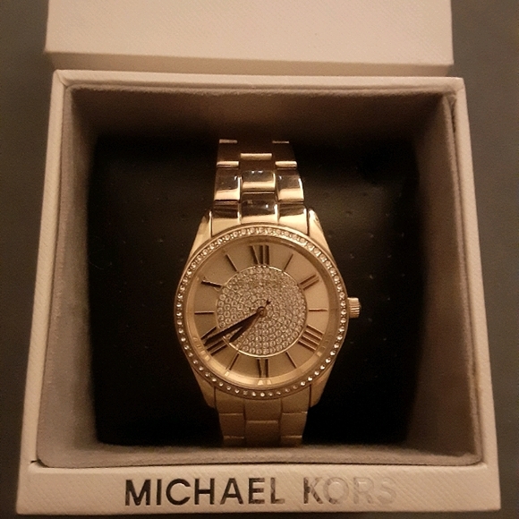 Michael Kors Watch - Picture 1 of 12